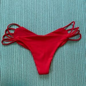 RARE Bettinis red 4 strap heart bottoms sz M